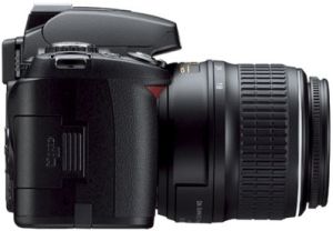 Nikon D40 дигитална SLR камера с лещи