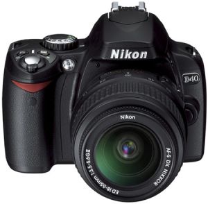 Nikon D40 дигитална SLR камера с лещи
